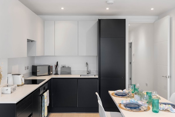 Star London Station Road 2-bed Retreat With Garden - Edgware