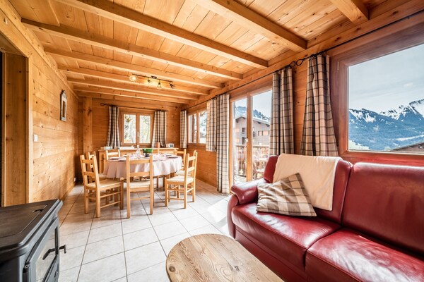 Chalet 'Nid Zut' With Mountain View, Private Terrace And Wi-fi - Châtel