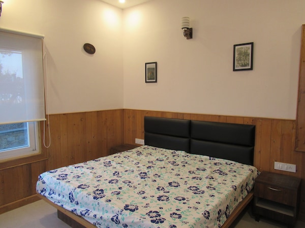 Great Escape Homestay - Bosky Cottage In Gagar At 7500 Ft - Bhowali
