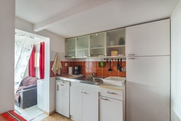 Apartment 'Mas Des Oliviers' With Sea View, Wi-fi And Air Conditioning - Vence