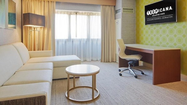 1-bedroom Suite At A  Hotel - Atlantic City Beach