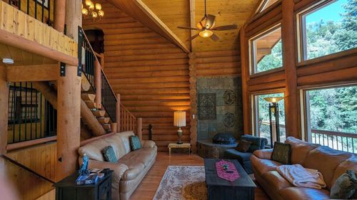 Luxury Cabin On Mount Charleston, 1/2-hour To Vegas - Mount Charleston, NV