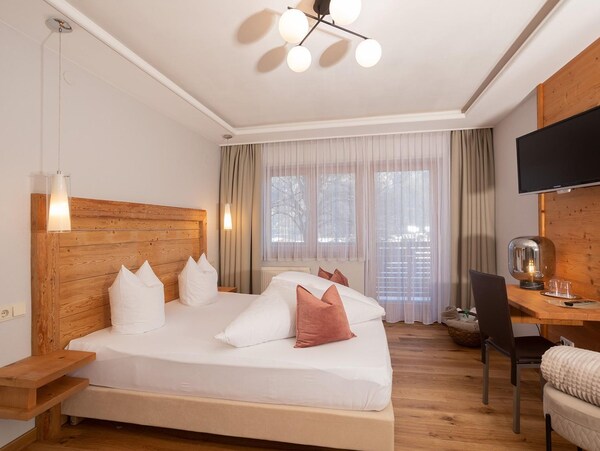 Doppelzimmer Komfort - Hotel Garni Berghof - Pertisau