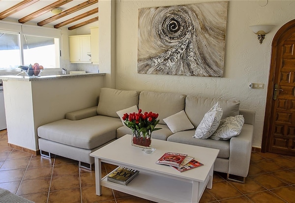 Villa 'La Vista' With Sea View, Wi-fi And Air Conditioning - Moraira