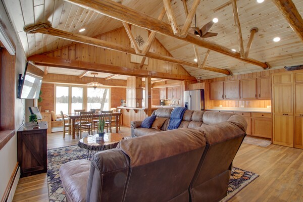 'Away At Moose Bay' Breezy Point Gem W\/ Game Room - Crosslake, MN