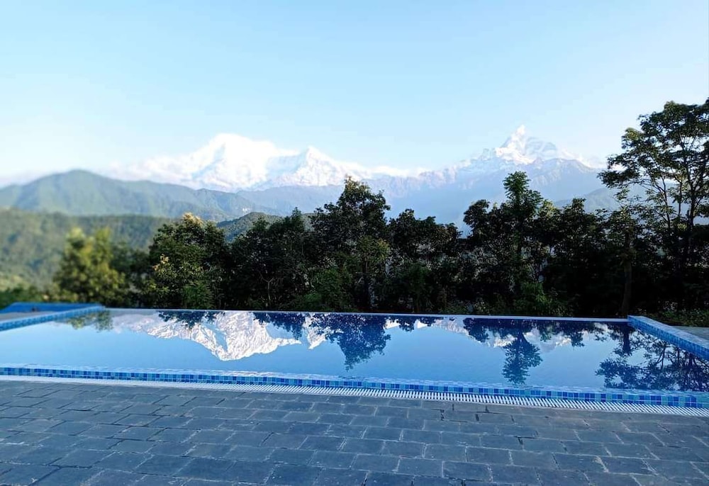 Himalayan Deurali Resort - Pokhara