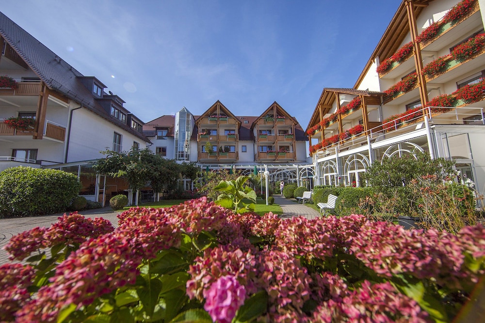 Ringhotel Krone Schnetzenhausen - Lake Constance