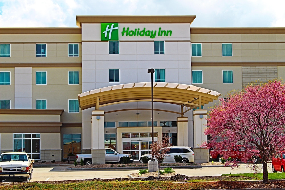 Holiday Inn Salina, An Ihg Hotel - Salina, KS