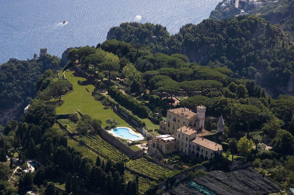 Hotel Villa Cimbrone - Amalfi