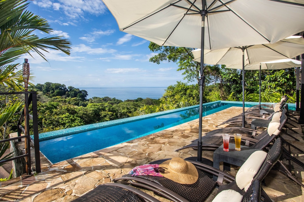 Tiki Villas Rainforest Lodge & Spa - Costa Rica