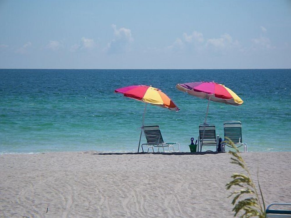 Sea Club I Beach Resort - Longboat Key, FL