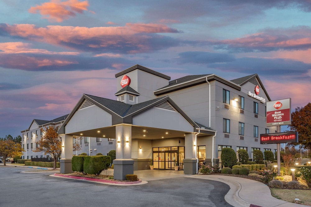 Best Western Plus Castlerock Inn & Suites - Lowell, AR