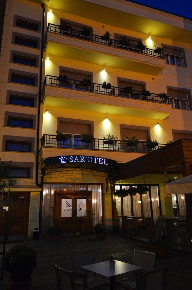 Sar'otel Boutique Hotel - Tiranë