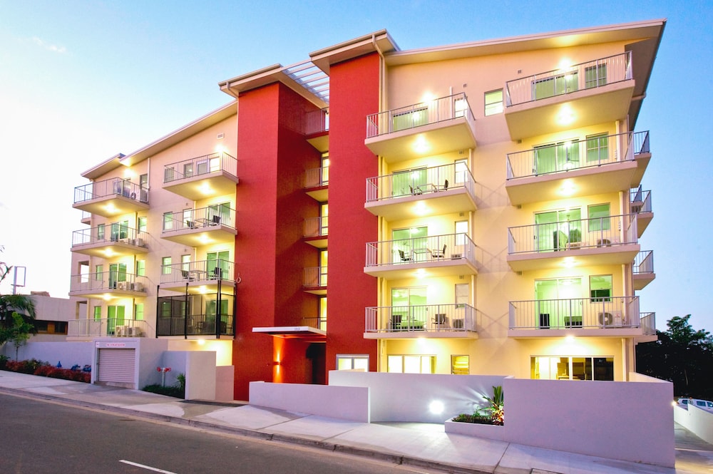 Centrally Located One Bedroom Apartment - Australia