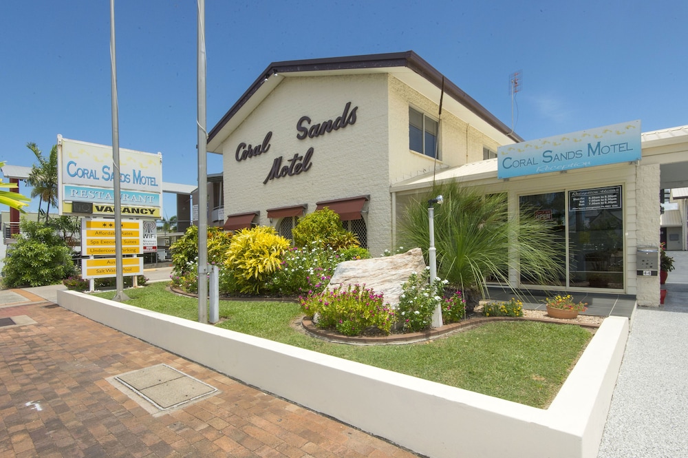 Coral Sands Motel - Mackay