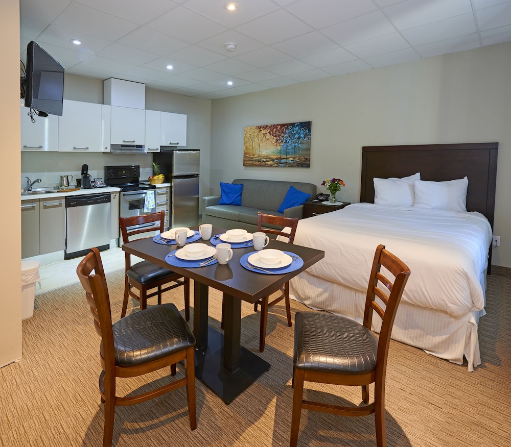 Wasaga Riverdocks Hotel Suites - Ontario