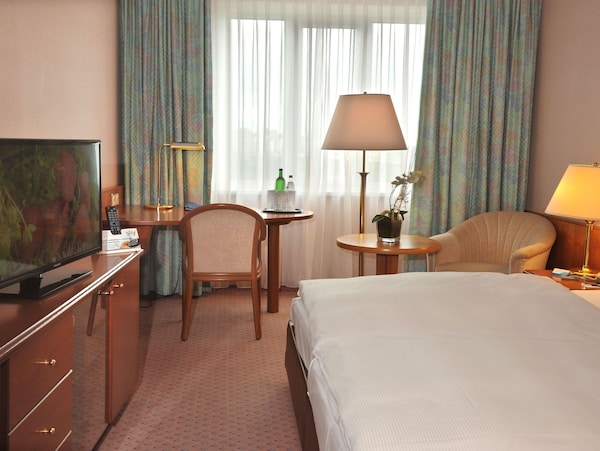 Standard Doppelzimmer 13 - Radisson Blu Hotel Cottbus - 콧부스
