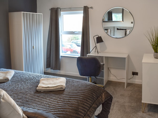 2 Bedroom Accommodation In Malvern - Malvern Hills