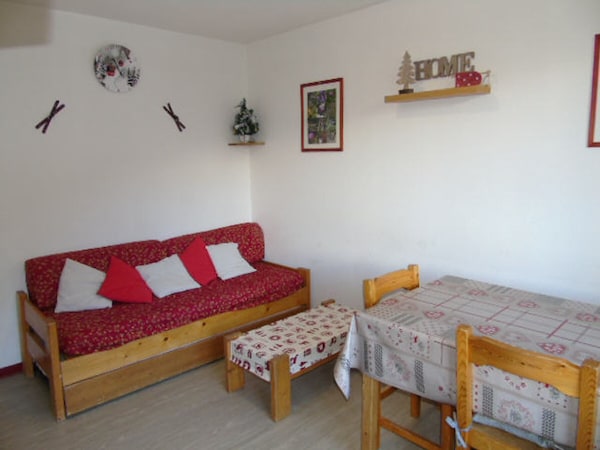 Apartment Valfréjus, 1 Bedroom, 6 Persons - Place du Thabor