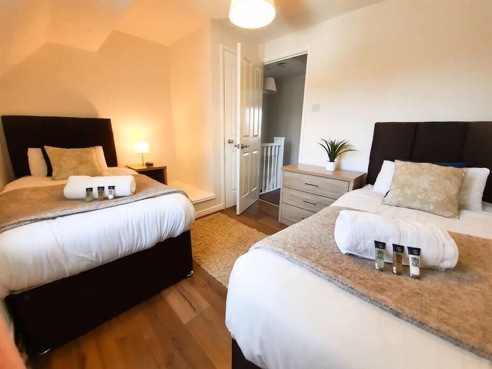 Dean House - Perfect place for business or leisure travelling - Doncaster