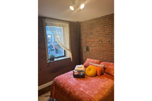 Crowders Mountain State Park, Kings Mountain airbnb, hotels and