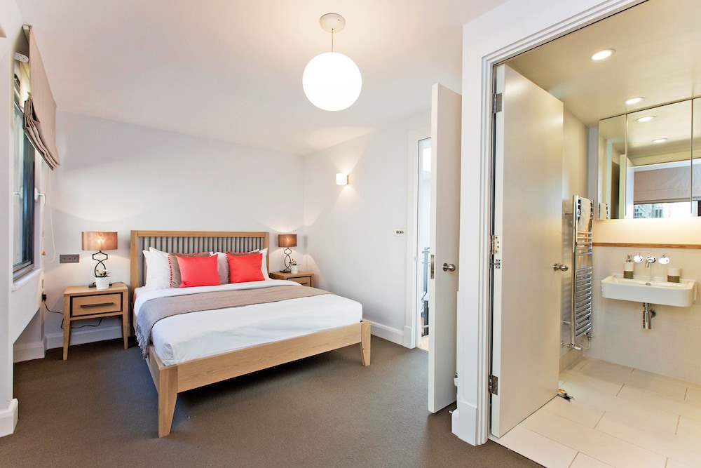 Three Bedroom Mews House In Marylebone - 첼시