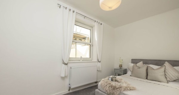 Lovely 1 Bedroom Apartment - East Croydon