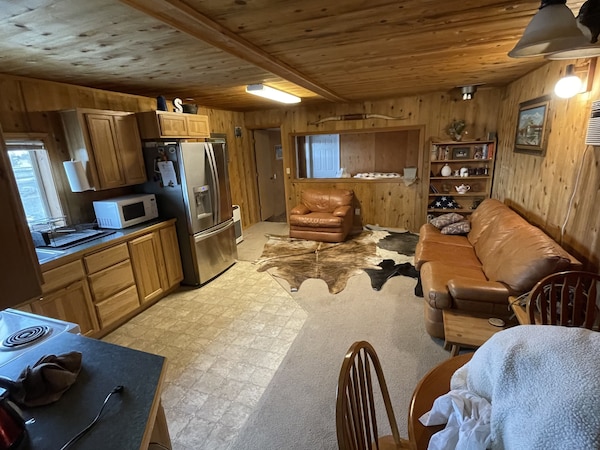 Ranch Bunkhouse - Beautiful Views, Working Ranch Experience! - Prineville