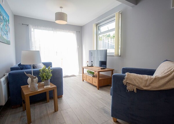 2 Bedroom Accommodation In Chichester - East Wittering