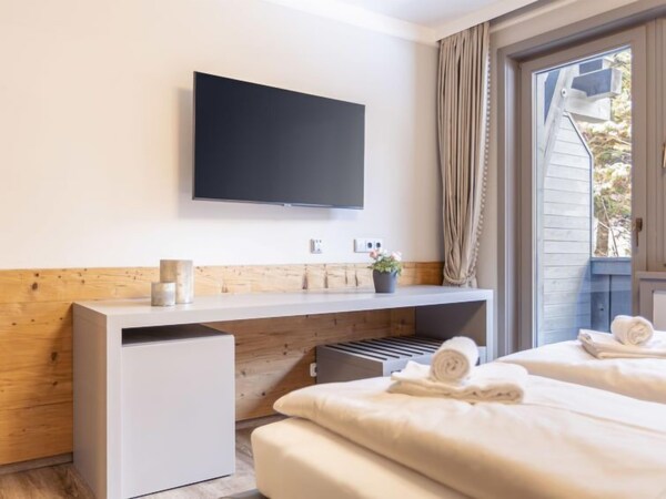 Apartment Suite Für 2 Personen & Wellnessbereich In Saalbach-hinterglemm - 2 Persons, 1 Bedrooms - Viehhofen
