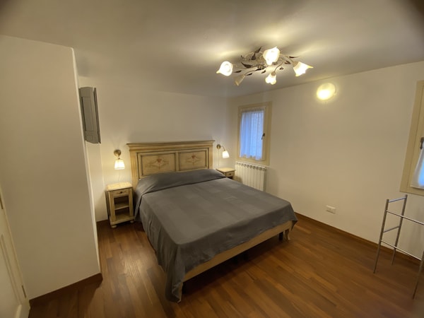 Small Holiday Home In The Middle Of The Old Town - Sottomarina