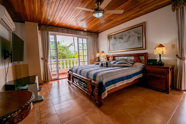 Private Country House - Tolima