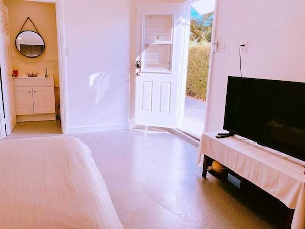 Private Entrance To Entire Studio By Zen Living - West Covina, CA