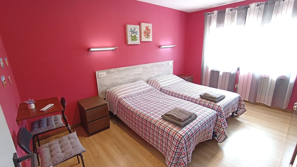 Beautiful House With Garden, Barbecue, Parking, Wi-fi - Gijón