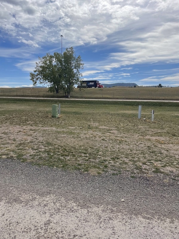 Family Owned And Operated Rv And Cabin Resort Just 7 Blocks To Downtown Sturgis, Sd. - South Dakota