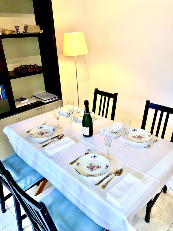 Parisian Pied-a-terre In The Heart Of The City - Close To Everything - Levallois-Perret