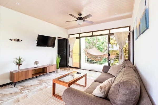 Penthouse Suite W\/ Ocean And Pool View, 4 Min Walk To The Beach, Jungle Trails - Nosara