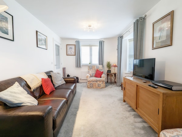 Happy Days -  A Family House That Sleeps 5 Guests  In 3 Bedrooms - Littlehampton