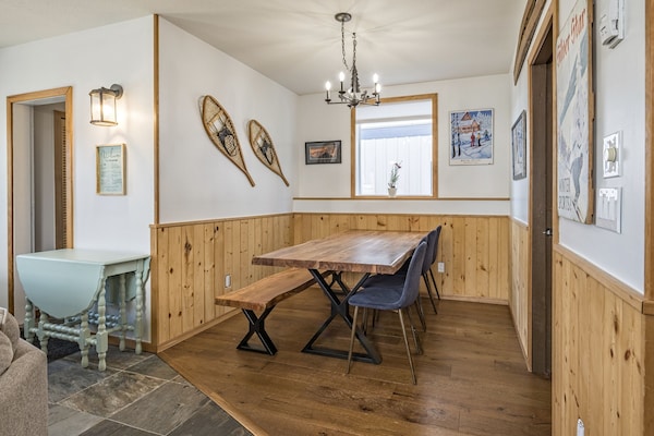 Perfect Family Suite Right At The Base Of The Alpine Meadows Chair. - 阿姆斯特朗