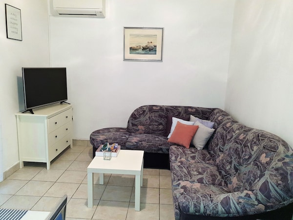 Three Bedroom Apartment With Terrace And Sea View Podaca, Makarska (A-10439-a) - Podaca