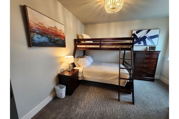 Style And Comfort In Helena! Easy Access To Any Part Of Helena - Helena, MT