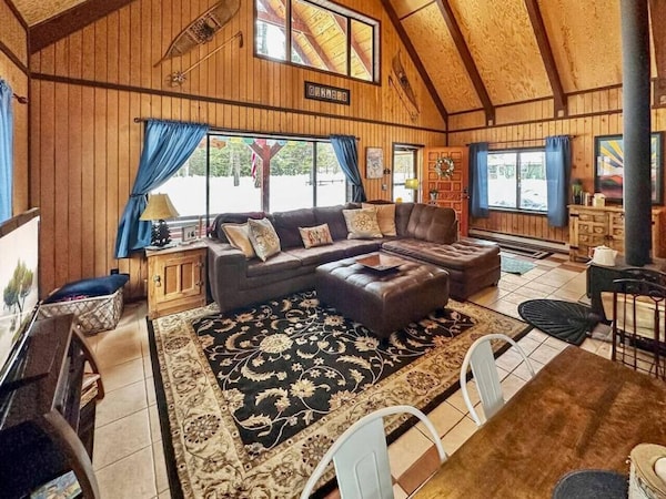 Three Bedroom Cabin In Donnelly - Tamarack Ski Resort, ID