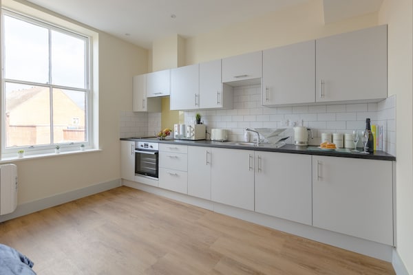 Apartment 7, Isabella House, Hereford - Hereford