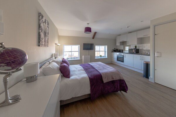 Apartment 10, Isabella House, Hereford - Hereford
