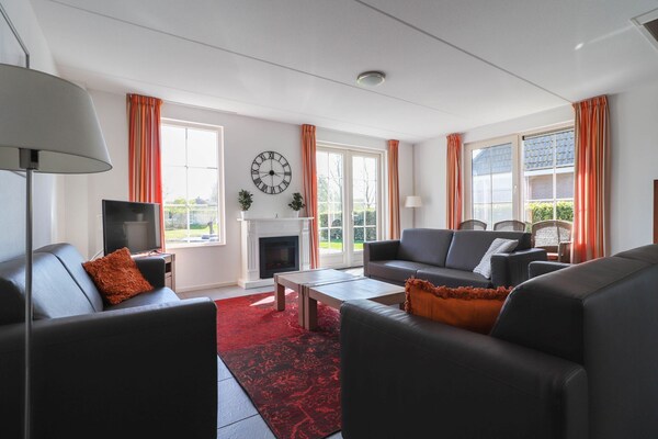 Villa With Decorative Fireplace In Friesland - Workum