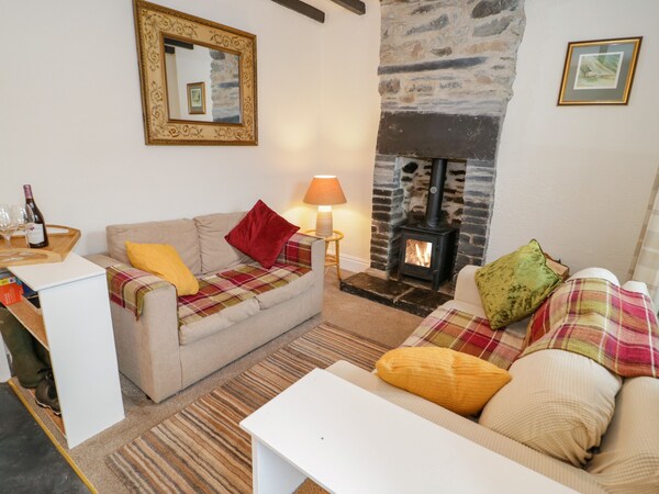 Dolwen, Pet Friendly, With Open Fire In Penmachno - Snowdonia National Park