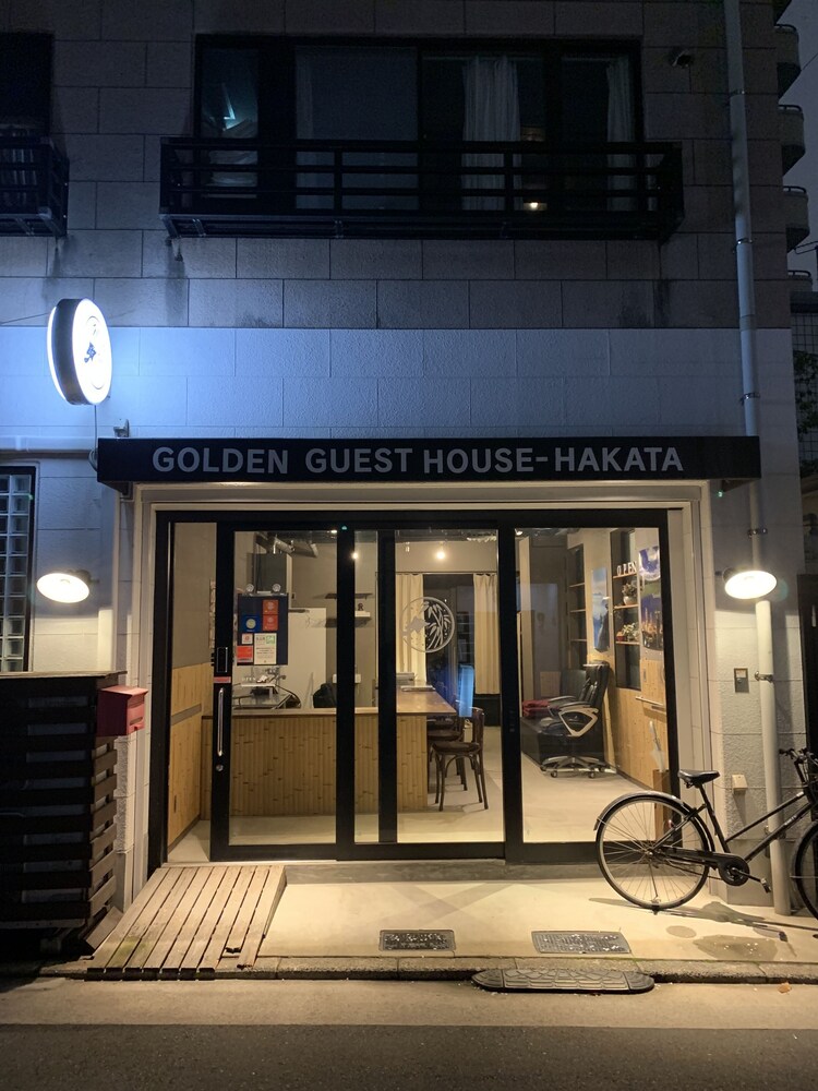 Golden Guest House Hakata - Hostel - Fukuoka