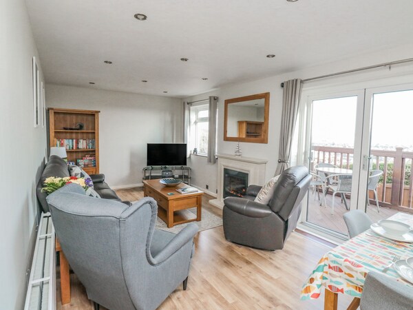 Bay View, Pet Friendly, With A Garden In Paignton - Paignton