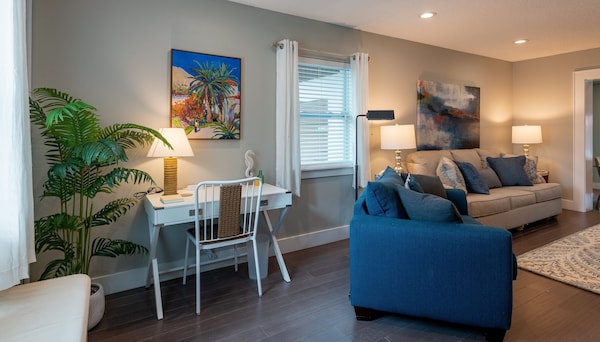 Paradise On Patricia Located Just 3 Min To The Beach! - Neptune Beach, FL