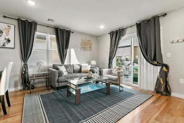 New Construction 3 Br\/ 2 Bath W\/ Stunning Balconies Offers Elegance And Comfort - Staten Island